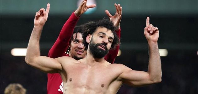 نيفيل: محمد صلاح ظهر بمستوى مختلف ضد مانشستر يونايتد